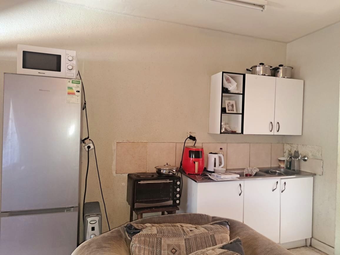 1 Bedroom Property for Sale in Rustenburg Central North West